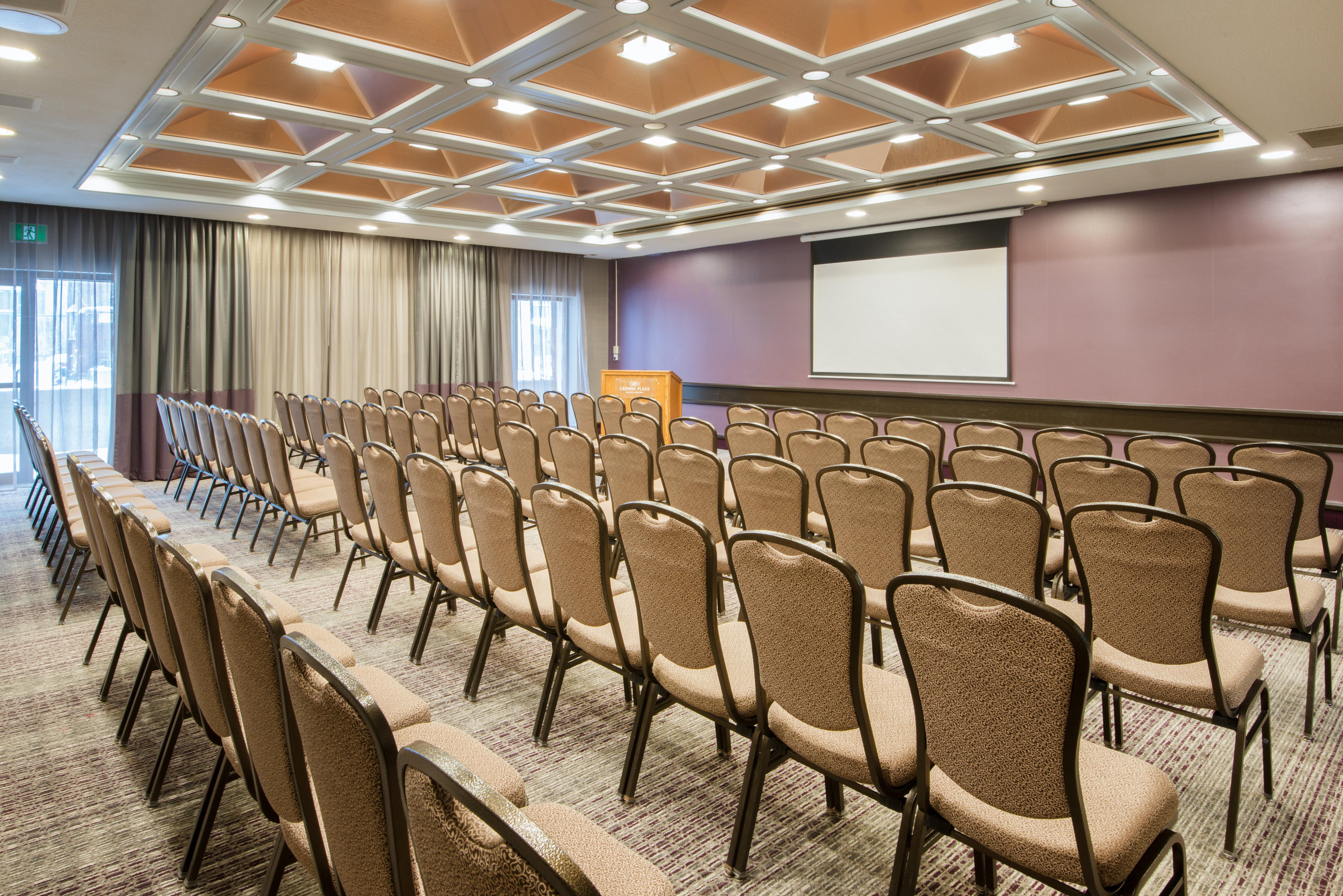 Crowne Plaza Kitchener-Waterloo By Ihg Exterior foto